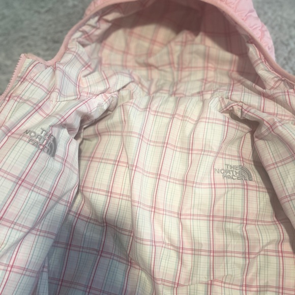 Reversible North Face jacket - Picture 7 of 8